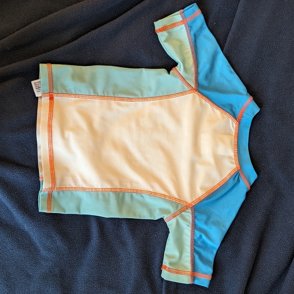 2T Disney Mickey Mouse Rashguard - Picture 2 of 6
